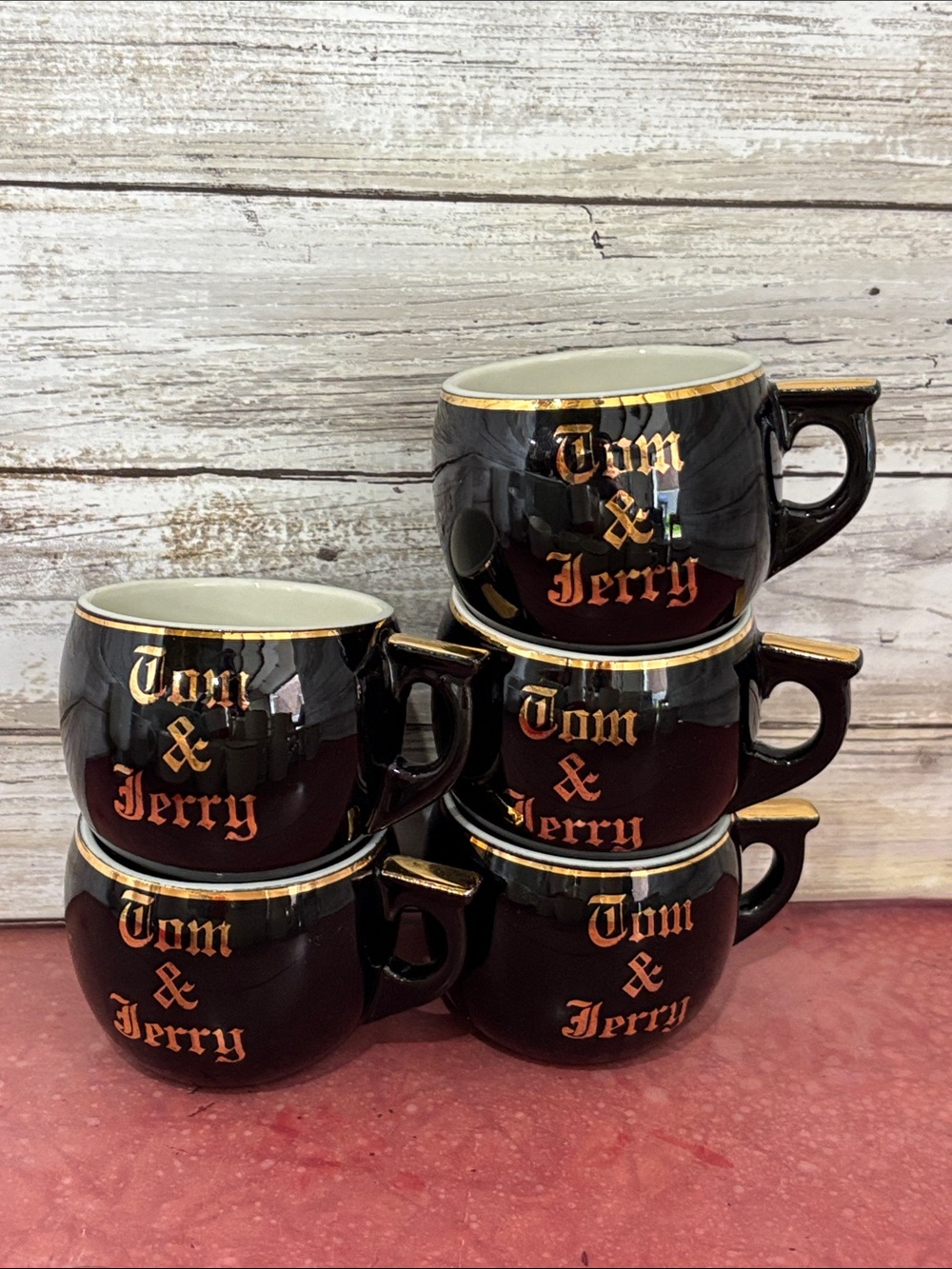 Set of 5 vintage 1950s  Hall Pottery Tom & Jerry mugs